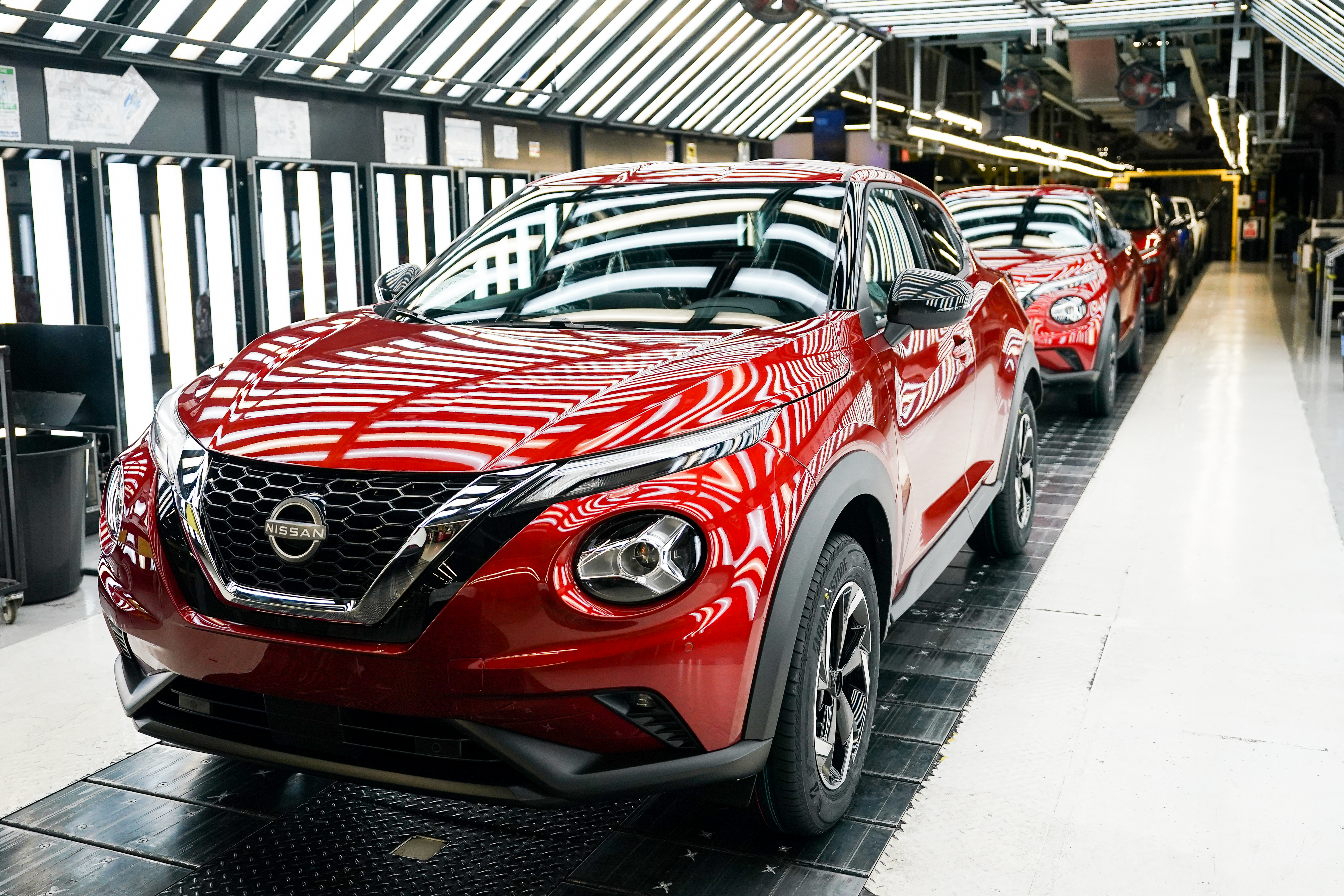 تراجع مبيعات نيسان وستيلانتس في الشرق الاوسط بسبب الحرب