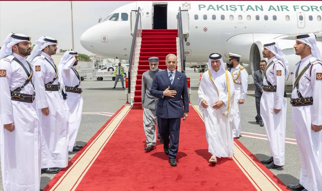 امير قطر ورئيس وزراء باكستان يبحثان تطورات الشرق الاوسط