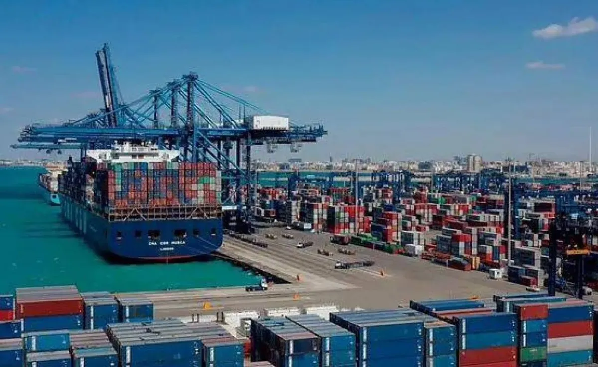 السعودية تعزز مكانتها كمركز بحري عالمي في ظل رؤية 2030