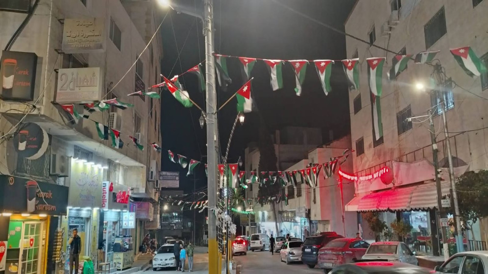 بلدية كفرنجة توزع 5 الاف علم استعدادا ليوم العلم