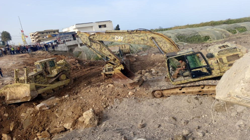 الجيش اللبناني يعيد فتح جسر القاسمية بعد اعتداء اسرائيلي