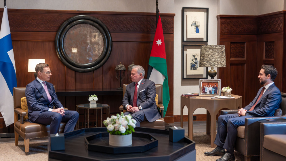 الملك والرئيس الفنلندي يبحثان تعزيز العلاقات والتطورات الاقليمية