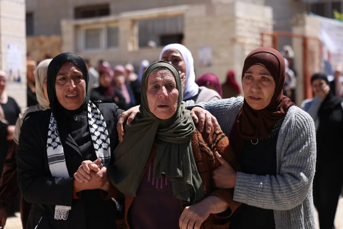 مقتل شاب فلسطينى برصاص مستوطنين بالضفة الغربية