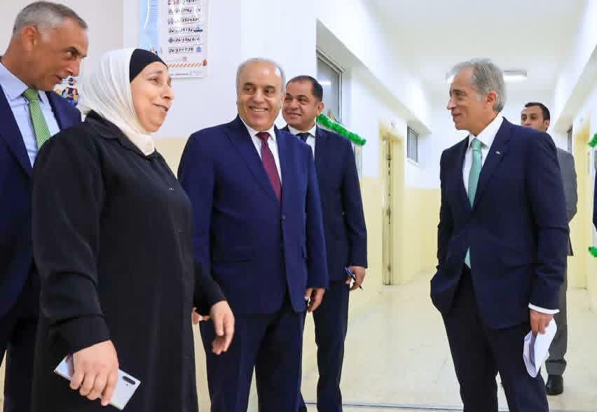 رئيس الوزراء في عراق الأمير 