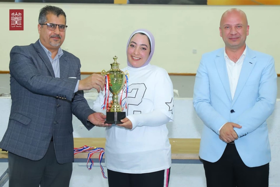جامعة البترا تتوج الشوابكة بلقب بطولة الريشة الطائرة للموظفات