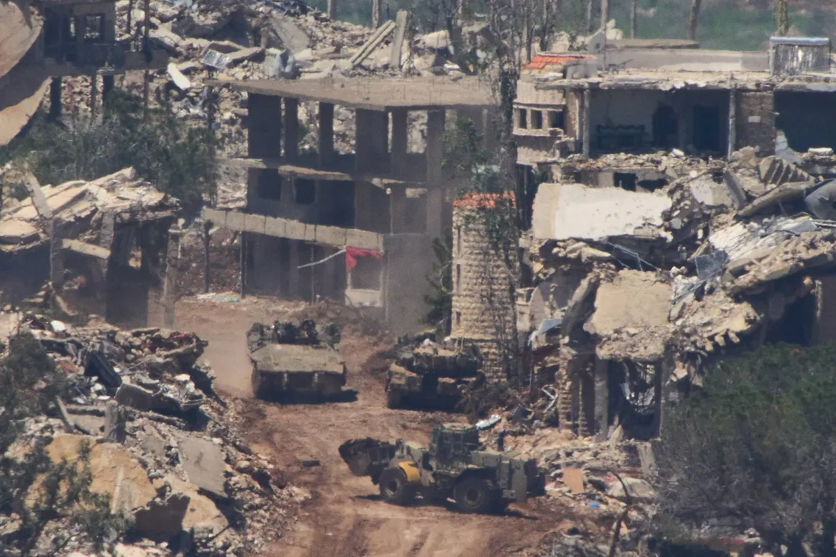 خلاف حول التفاوض يثير سجالا بين عون وبري