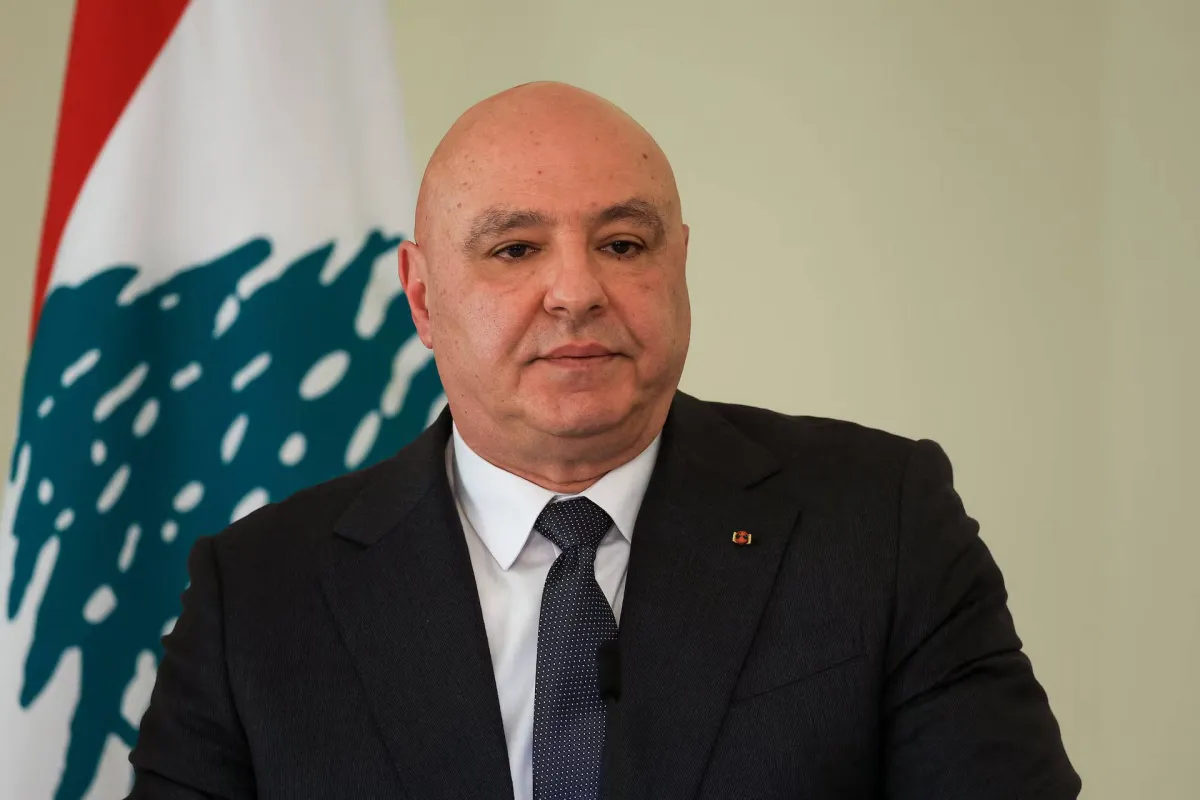 الرئيس اللبناني يؤكد التزامه بتحسين اوضاع العمال
