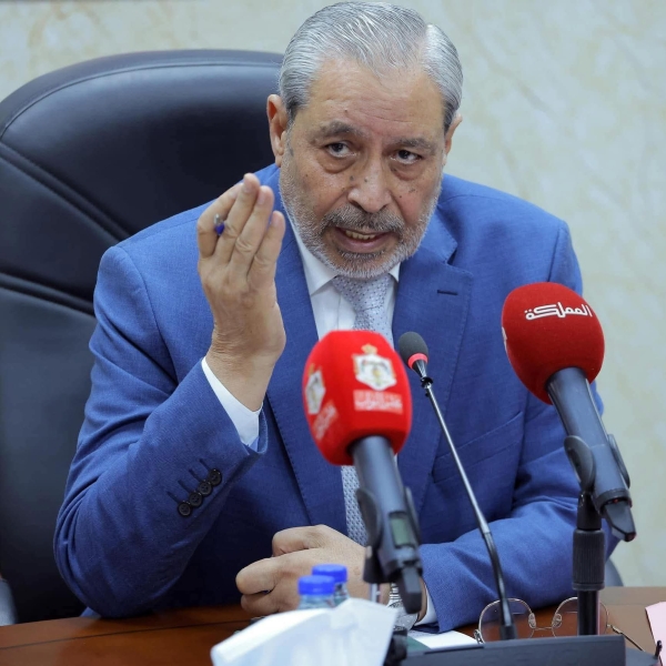 الدهيسات: يثمن قرار الحكومة بحجب المواقع الإباحية 