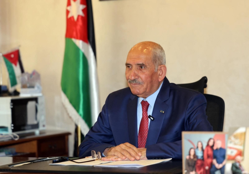 الذنيبات يحاضر حول 
