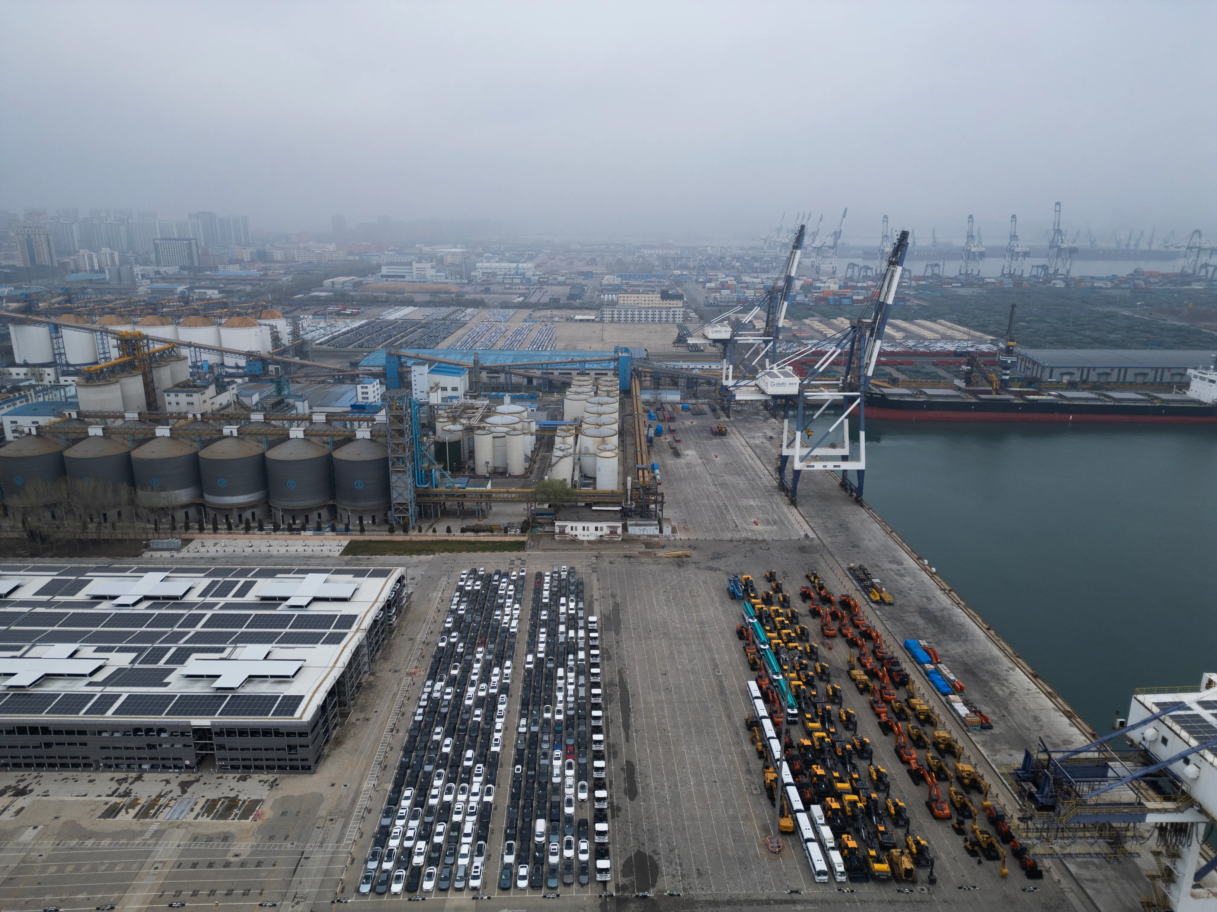 صادرات الصين لامريكا تقفز 11.3% رغم الرسوم