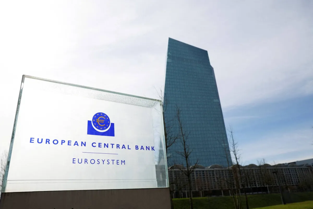كوخر: تعديل محتمل للفائدة قريبا اذا استمر التضخم