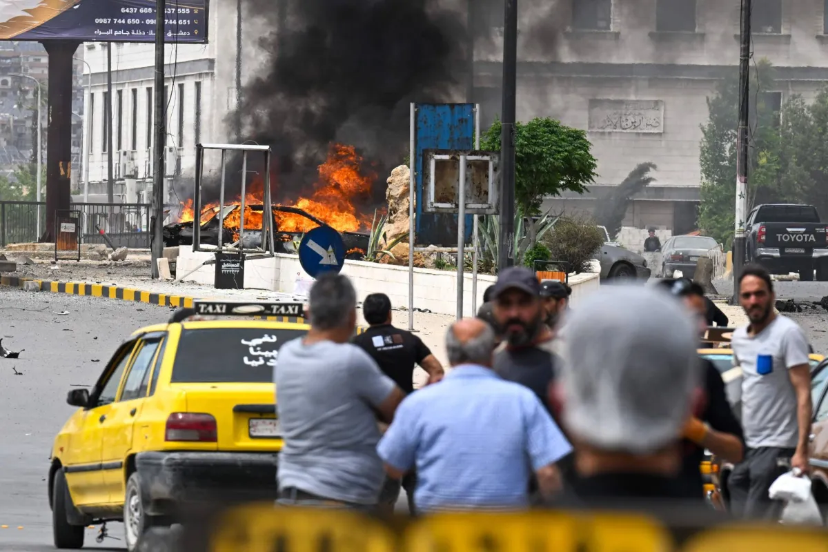 مقتل جندي واصابة اخرين في انفجار دمشق