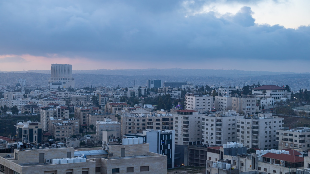 امطار خفيفة وكتلة هوائية رطبة تؤثر على المملكة