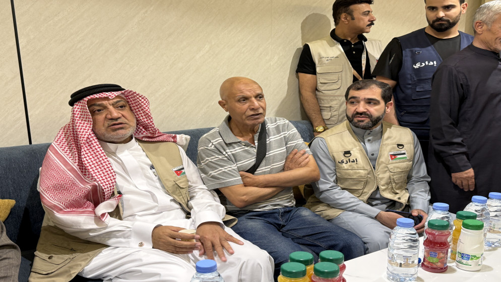 وزير الاوقاف والسفير الاردني يتفقدان اوضاع الحجاج في مكة