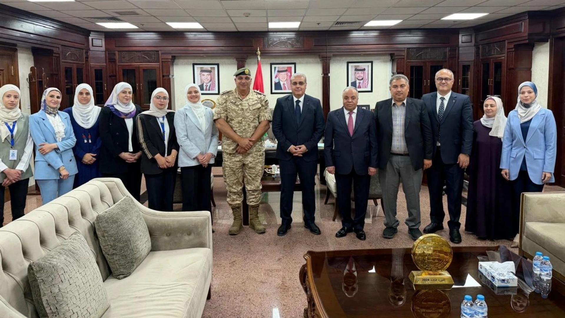 وزير الصحة يتسلم بروتوكول وطني موحد لعلاج السرطان