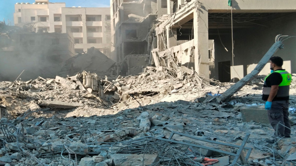 استشهاد 8 اشخاص بينهم نساء في غارة اسرائيلية جنوب لبنان