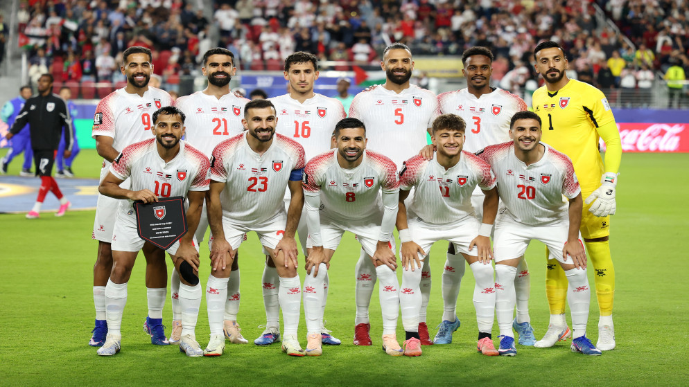 تشكيلة منتخب النشامى الرسمية لمواجهة الجزائر في تصفيات كاس العالم