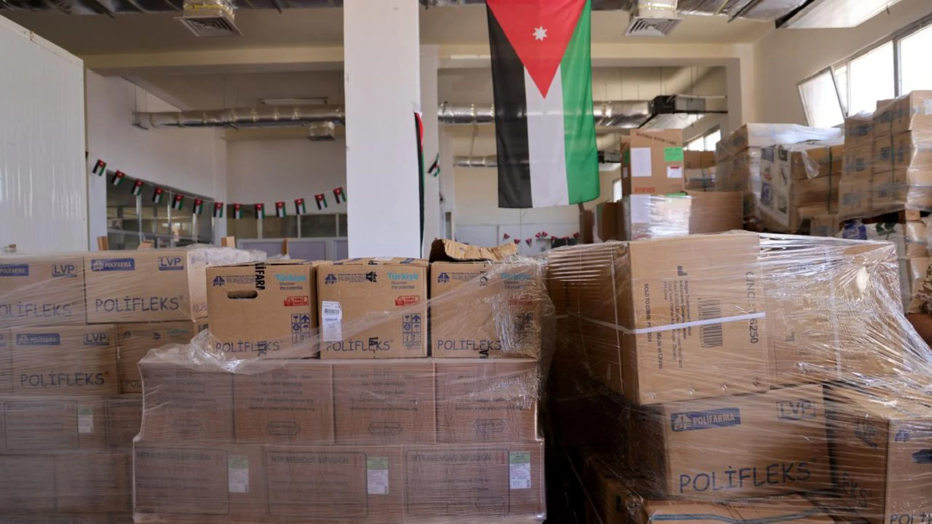 الاردن يرسل فرق بحث وانقاذ وكوادر طبية لدعم فنزويلا بعد الزلزال