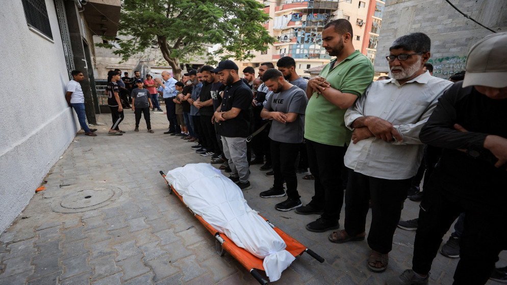 استشهاد فلسطيني واصابة اخر في غزة وخان يونس