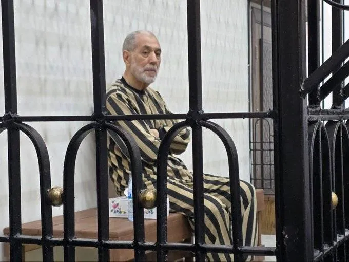 تفاصيل محاكمة احمد حسون مفتي النظام السوري السابق