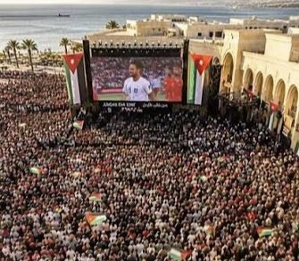 العقبة تبث مباراة النشامى أمام الارجنتين من ساحة الثورة العربية ومرافقها