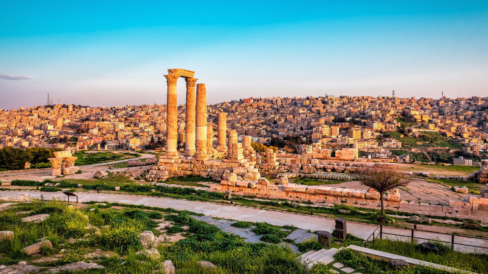 حالة الطقس ودرجات الحرارة المتوقعة في الاردن حتى الثلاثاء