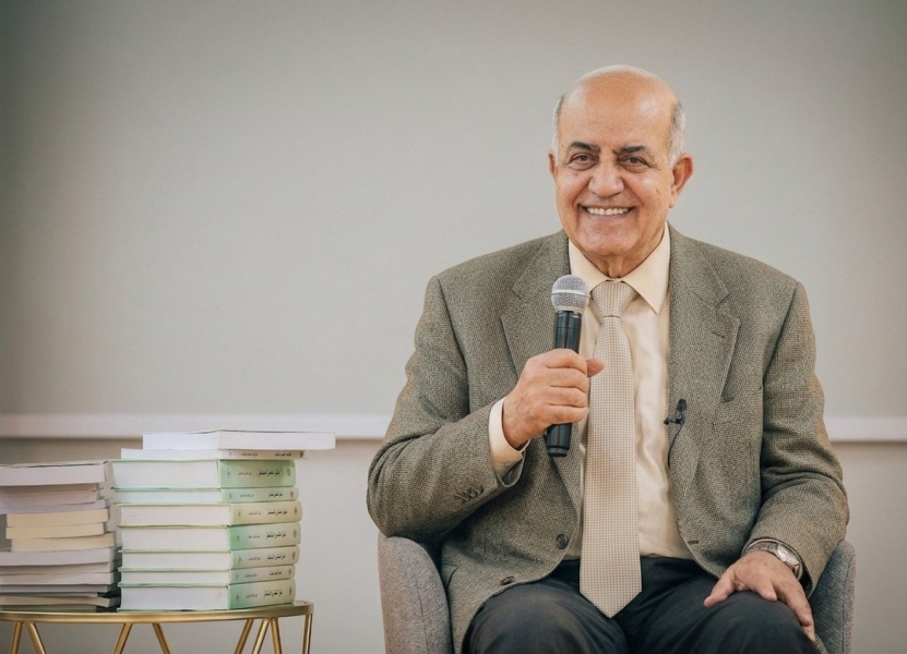 الدروبي يوثق خمسة عقود من العطاء العلمي لمجمع اللغة