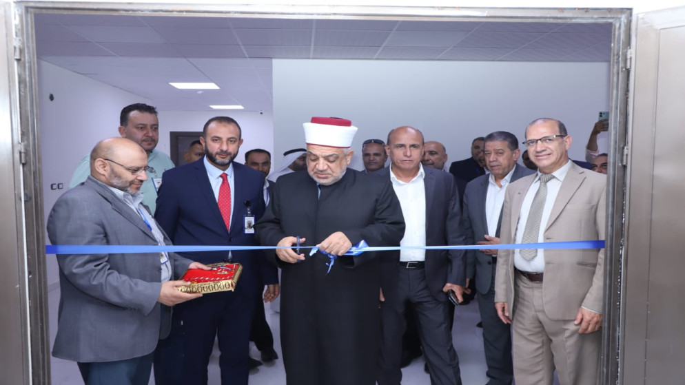وزير الاوقاف يفتتح مديرية الكرك ويؤكد دعم الائمة والوعاظ