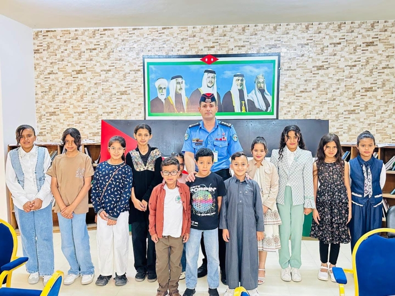 الشرطة المجتمعية تنفذ فعاليات مجتمعية وتوعوية متنوعة في إقليم الجنوب