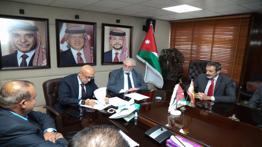 الاردن واسبانيا يوقعان اتفاقية لتعزيز التحول الرقمي في قطاع المياه