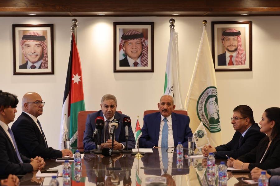 الفناطسة يشيد بشركتي الفوسفات والبوتاس