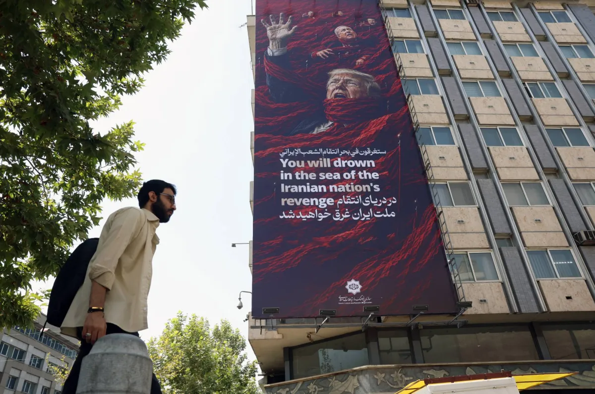 ايران تلوح بتحريك اذرعها الاقليمية ووقف التزاماتها مع واشنطن