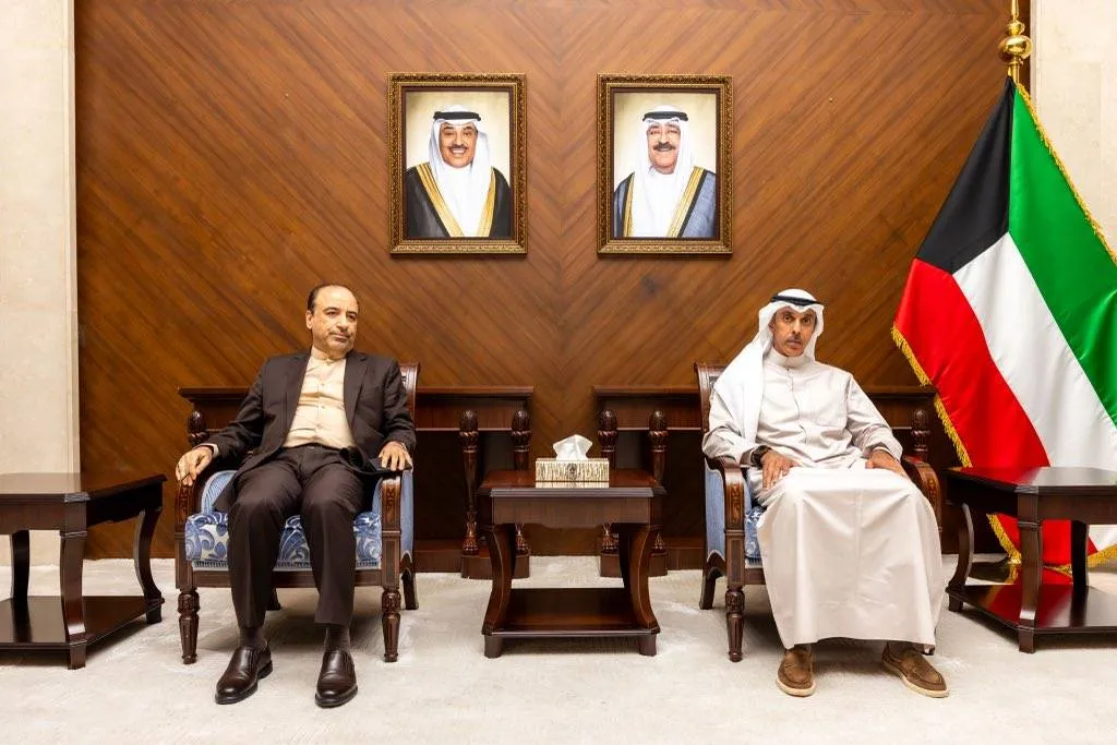 الكويت تستدعي السفير الايراني احتجاجا على استهداف الناقلة كيفان