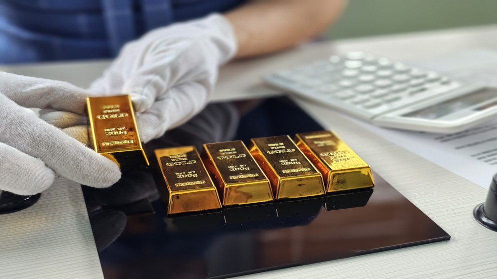 اسعار الذهب تصعد الى اعلى مستوى في اسبوعين قبيل قرار الفيدرالي الامريكي