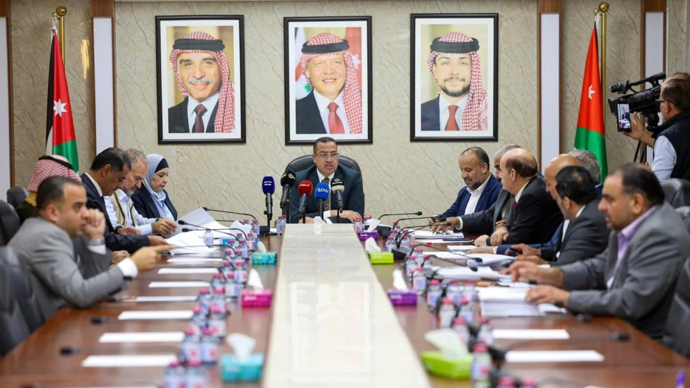 اللجنة الادارية النيابية تواصل مناقشة قانون الادارة المحلية