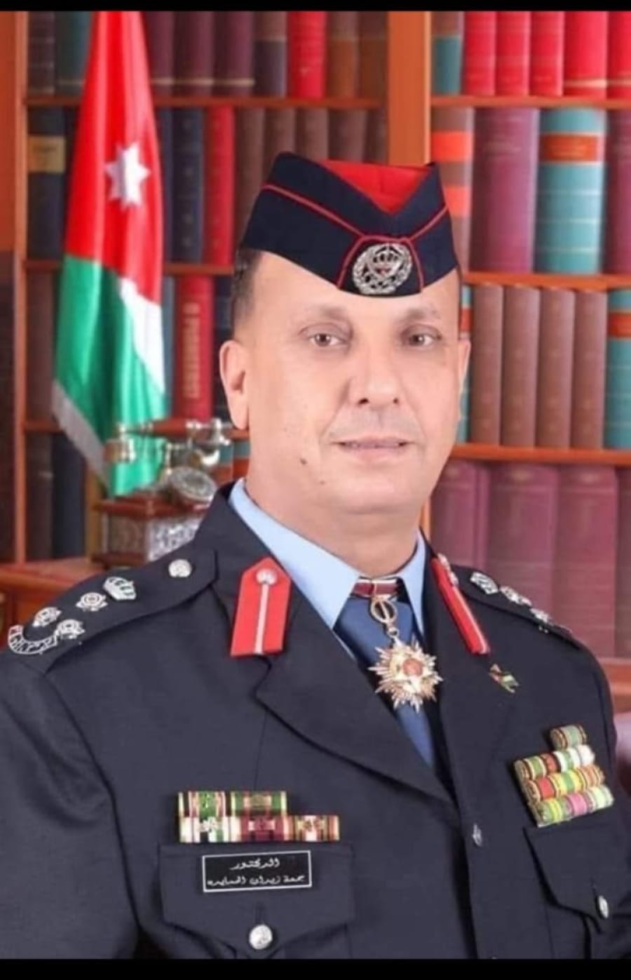 يوسف كاظم العطاري يهنئ العميد الدكتور جمعة زيدان الحمايدة بتسلمه إدارة الإصلاح والتأهيل