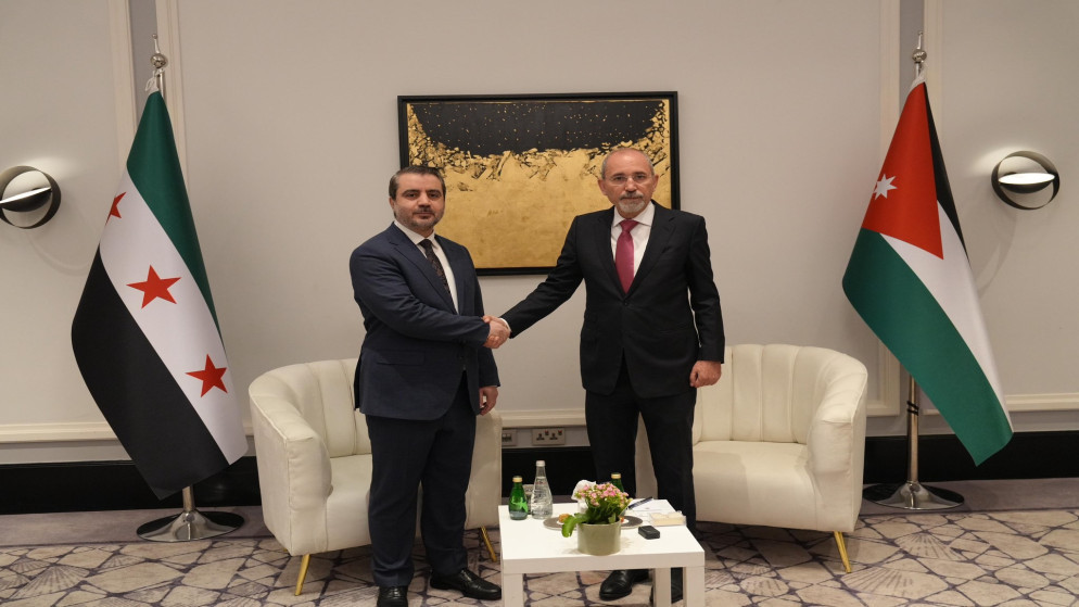 الصفدي والشيباني يبحثان تعزيز العلاقات الاردنية السورية وتطورات المنطقة