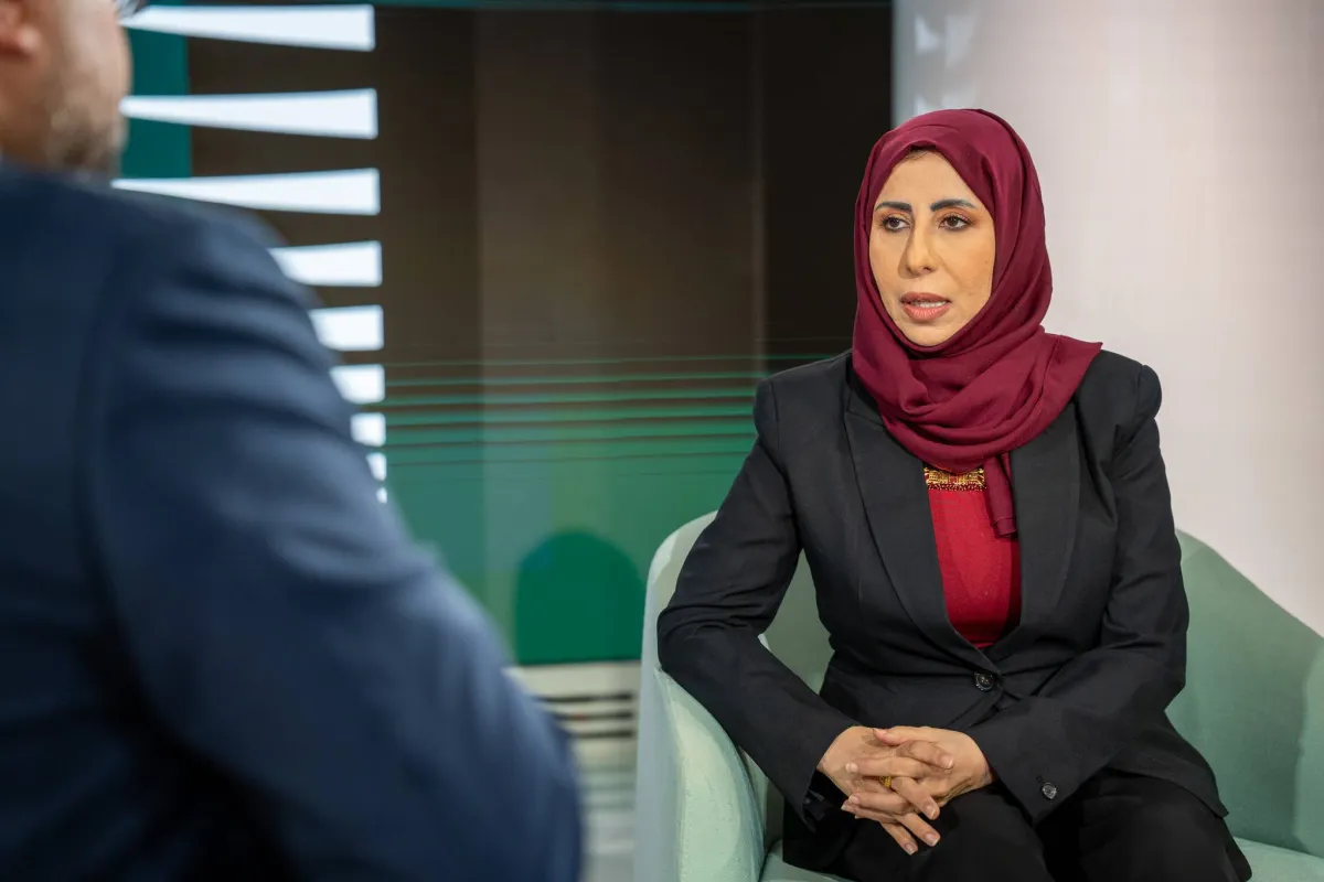 وزيرة الخارجية اليمنية تكشف تفاصيل علاقة التخادم بين الحوثيين وايران