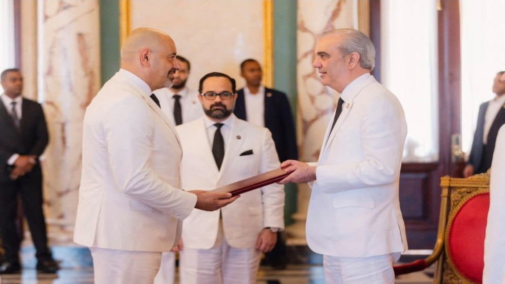 وليد عبيدات يقدم اوراق اعتماده سفيرا للاردن لدى جمهورية الدومينيكان