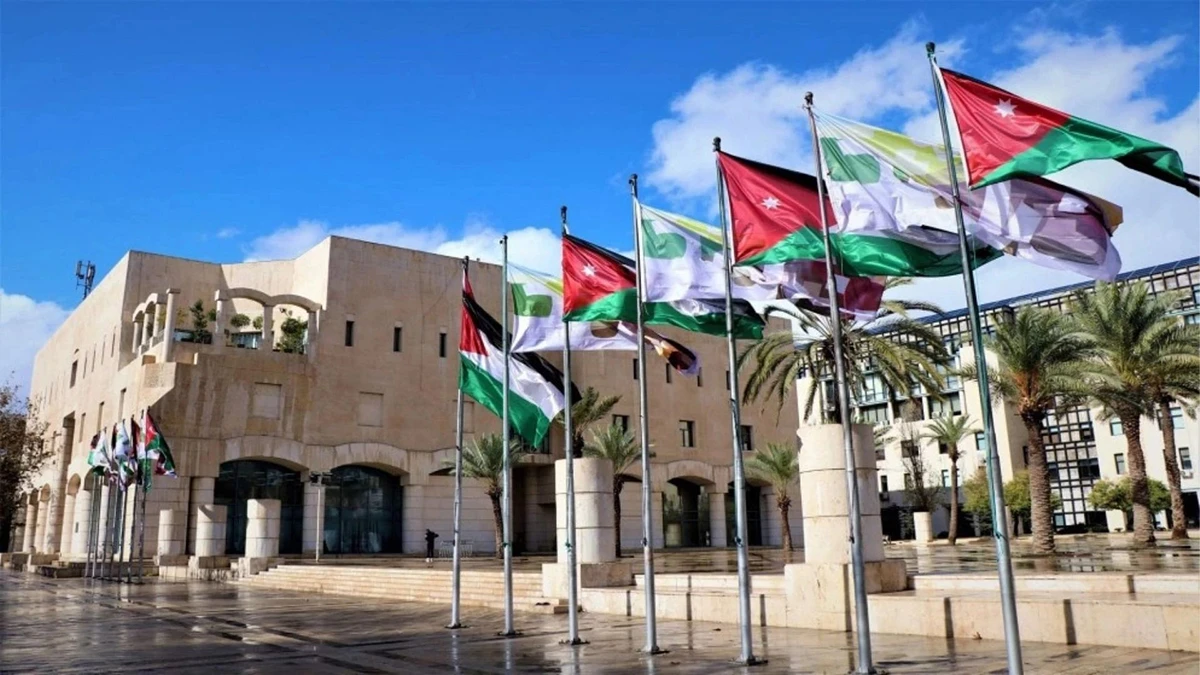 امانة عمان تبدأ اعمال تأهيل ممشى عمان السياحي بوسط البلد