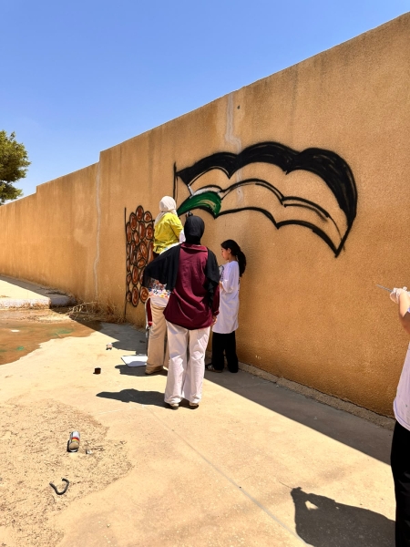 انطلاق معسكر الجداريات في مديرية شباب مأدبا ضمن معسكرات الحسين للعمل والبناء 2026