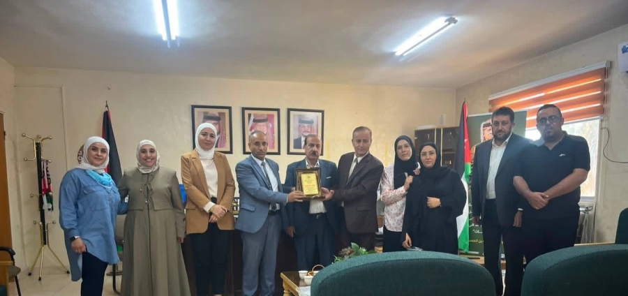 تكريم عميد معهد فن الفسيفساء والترميم الدكتور أحمد العمايرة