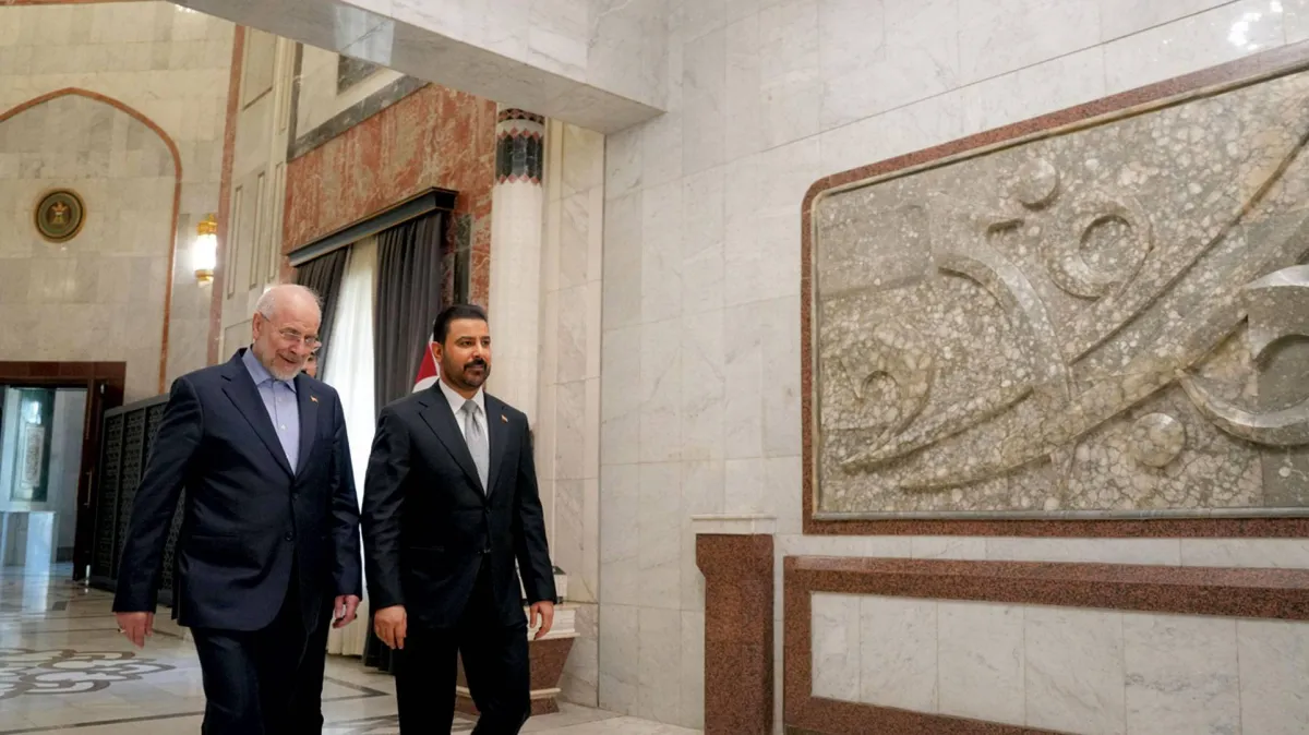 الحكومة العراقية تحسم الجدل حول استقالة الزيدي وموقفها من حصر السلاح