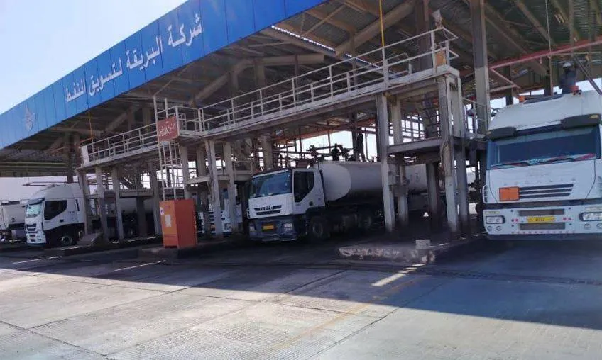 ازمة المحروقات في ليبيا تتفاقم وسط توسع السوق السوداء وجدل حول رفع الدعم