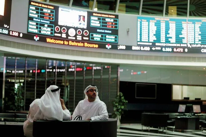 مؤشرات الاسواق الخليجية تسجل ارتفاعا حذرا وسط توترات الملاحة البحرية