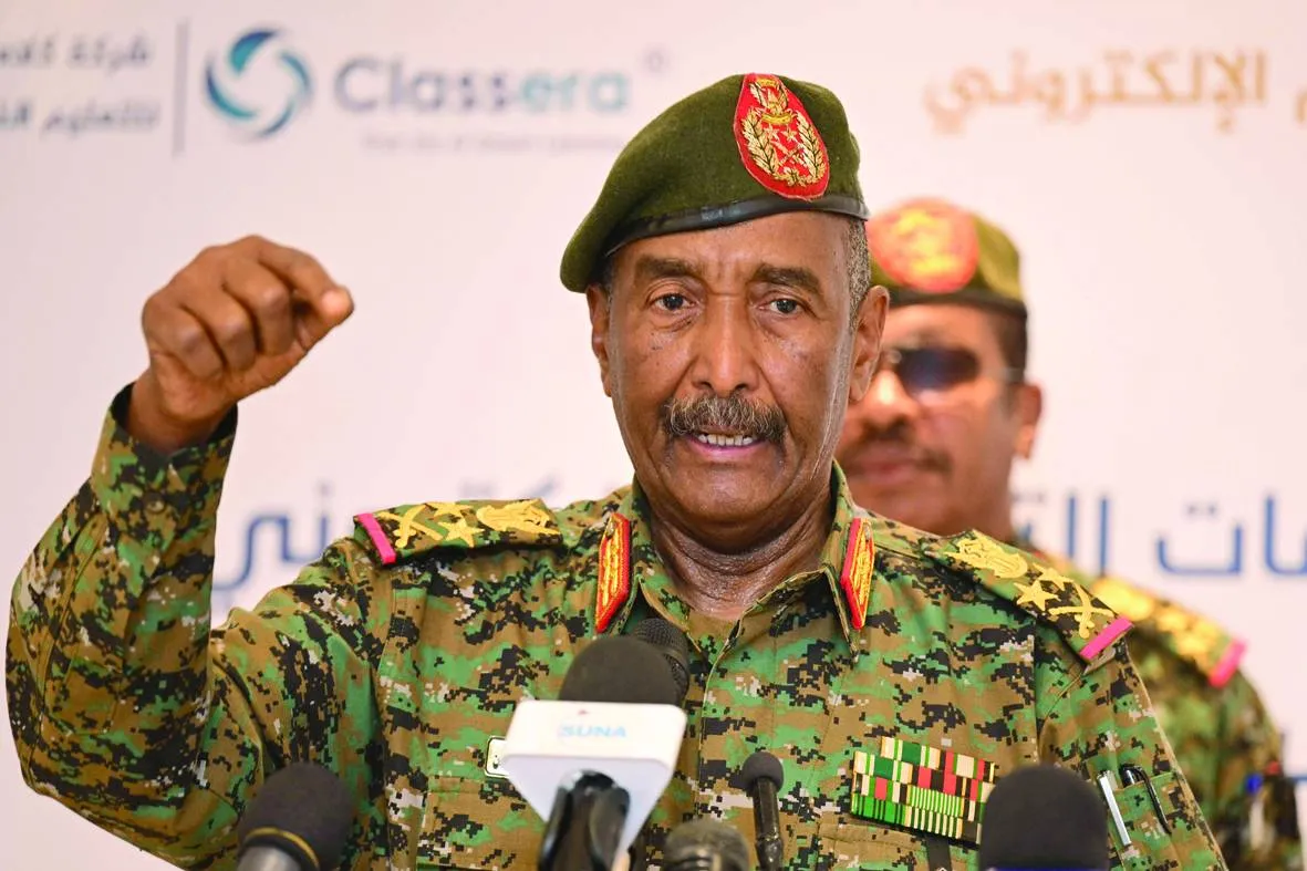 البرهان يحسم الجدل حول ترشحه لرئاسة السودان