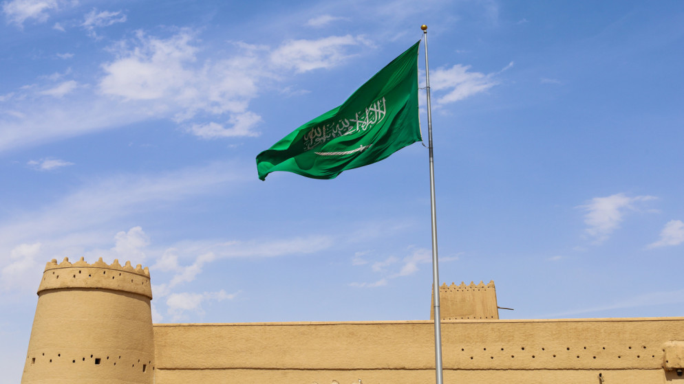استهداف منشات الطاقة في السعودية وتصعيد عسكري في المنطقة