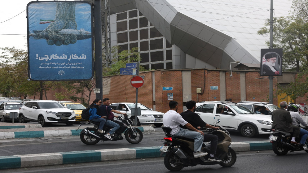 تفاصيل آلية سرية مكنت ايران من الالتفاف على العقوبات وشراء معدات عسكرية من الصين