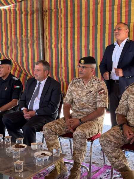 العيسوي والبلوي و البشوات الحراسيس وحاتوقاي و المعايطة يقدمون العزاء