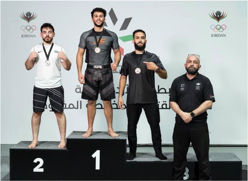 طالب جامعة عمان الأهلية (أمير العموش) يتوّج بطلاً للمملكة في الـ  MMA